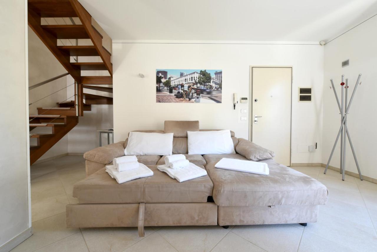 Pearl House - Sirmione Holiday - Jacuzzi Privata Εξωτερικό φωτογραφία